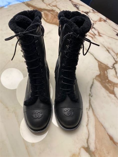 chanel winterstiefel|Chanel style shoes.